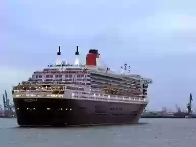 Queen Mary 2 arrival to kick off Dun Laoghaire cruise ship season