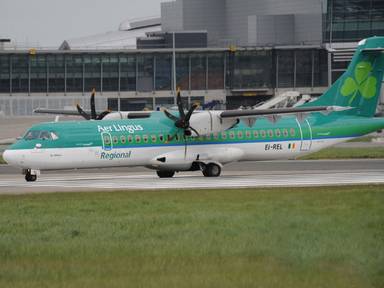 Aer Arann adds two new routes, increases flight frequencies