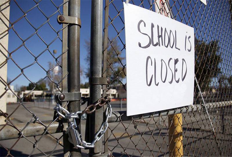 Schools is Closed